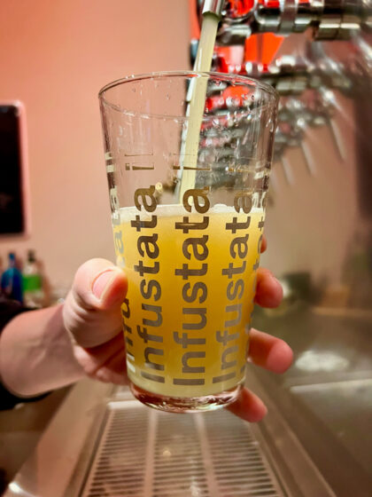 Pinta birra Infustata il Crak Brewery